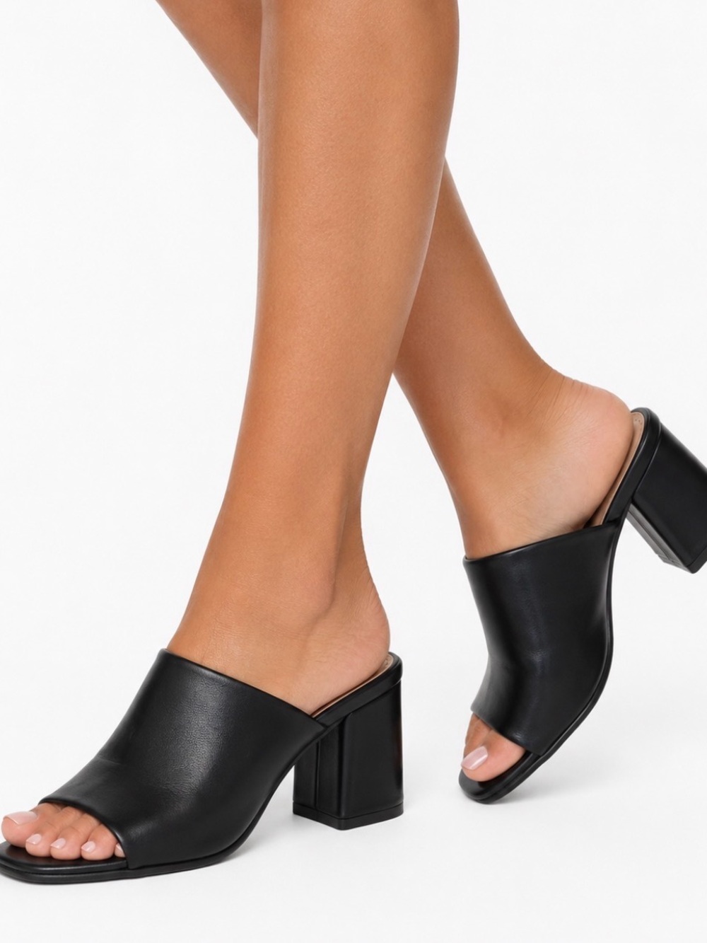 Adrienne Vittadini Black Slide Heels Size 8.5 Open Toe Mule Sandals Minimalist